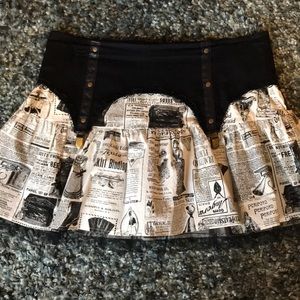 EUC PRINTED SKIRT WITH VINTAGE FLARE & TULLE.